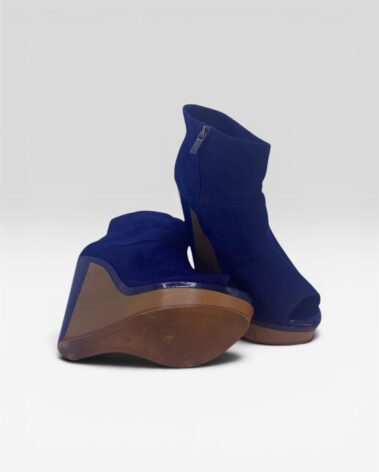 Bershka blue peep toe wedge heels with platform sole in very good condition.